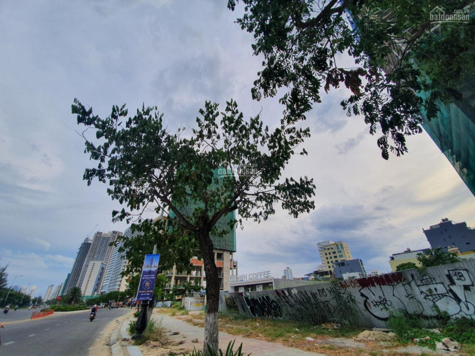 Bán đất 2 mặt tiền đường Võ Nguyên Giáp đoạn công viên Cá Voi, Đà Nẵng. LH: 0932 560 868