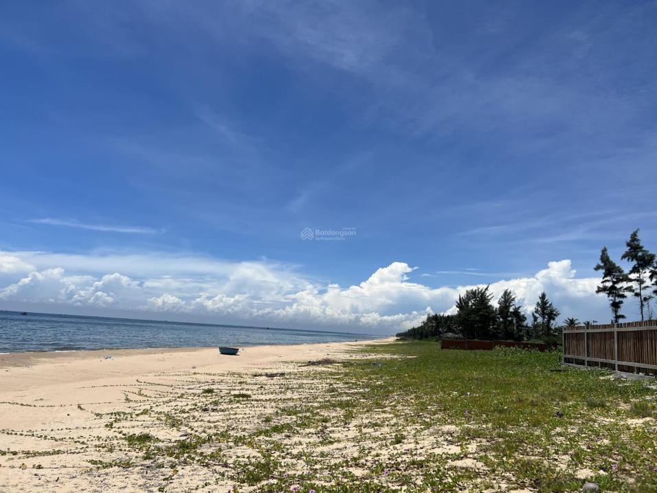 Bán đất 8.500m2 thổ cư mặt đường & mặt biển Tiến Thành. Sát bên đại dự án Nova World