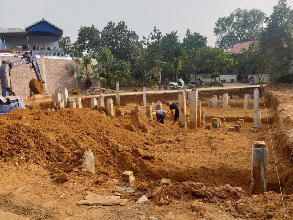 Bán đất Tân Xã, Thạch Thất. Giá giảm sâu còn 10,xtr/m2. Xây cho thuê trọ SV ĐH FPT, ĐHQG HN cực đẹp