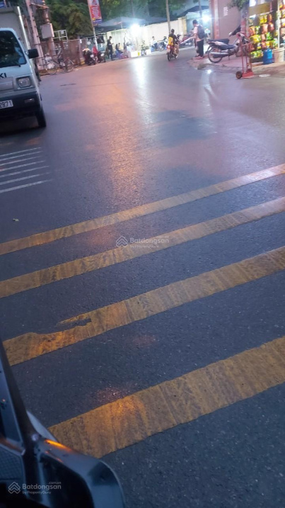 Bán đất Trâu Quỳ, Gia Lâm, DT 150m2, ô tô tránh vỉa hè, kinh doanh đỉnh nhất phố, giá 14,x tỷ