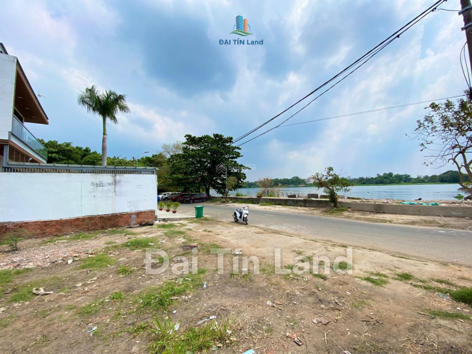 Bán đất biệt thự mặt tiền đối diện sông diện tích 402m2 Hiệp Bình Chánh, Thủ Đức gần TTTM Giga Mall