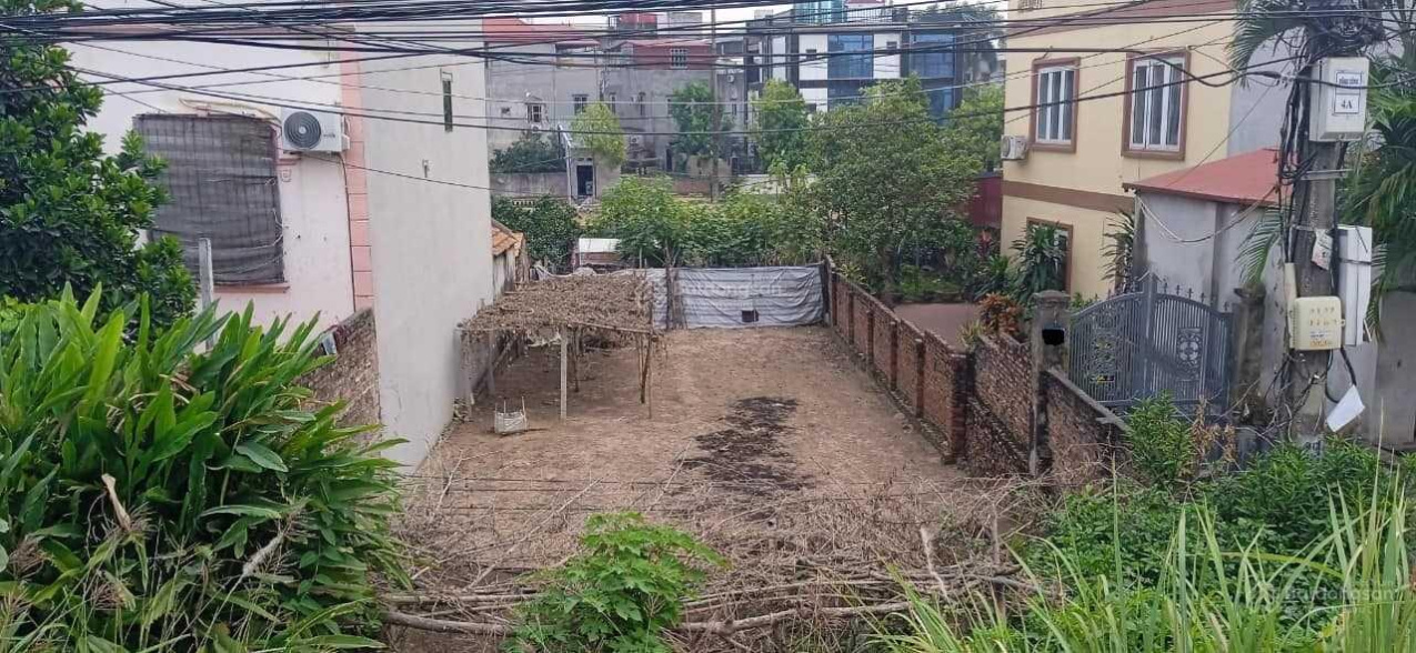 Bán đất mặt phố Liên Mạc 280m2, MT 8m, trong đê, 2 mặt tiền, view hồ, nở hậu, 14.8 tỷ