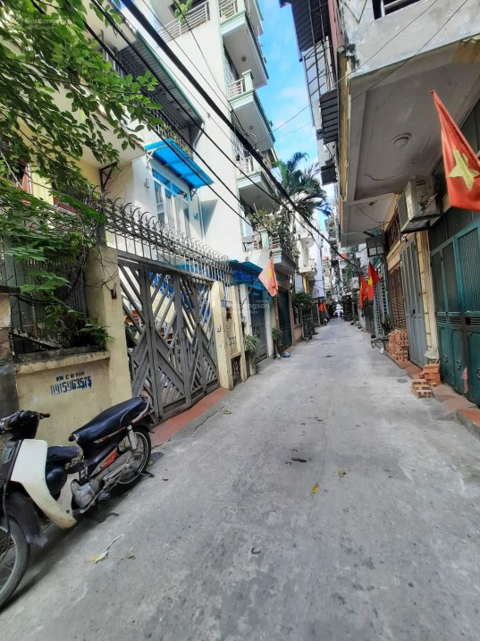 Bán đất quận Hai Bà Trưng, ô tô tránh xe máy, diện tích 77m2, hơn 7 tỷ