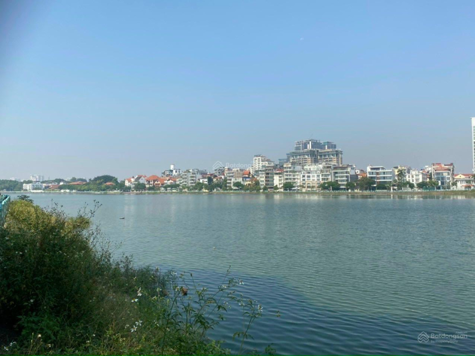 Bán đất sổ đỏ chính chủ KDT Vườn Đào đường Lạc Long Quân, Tây Hồ, Hà Nội. 0981 222 ***