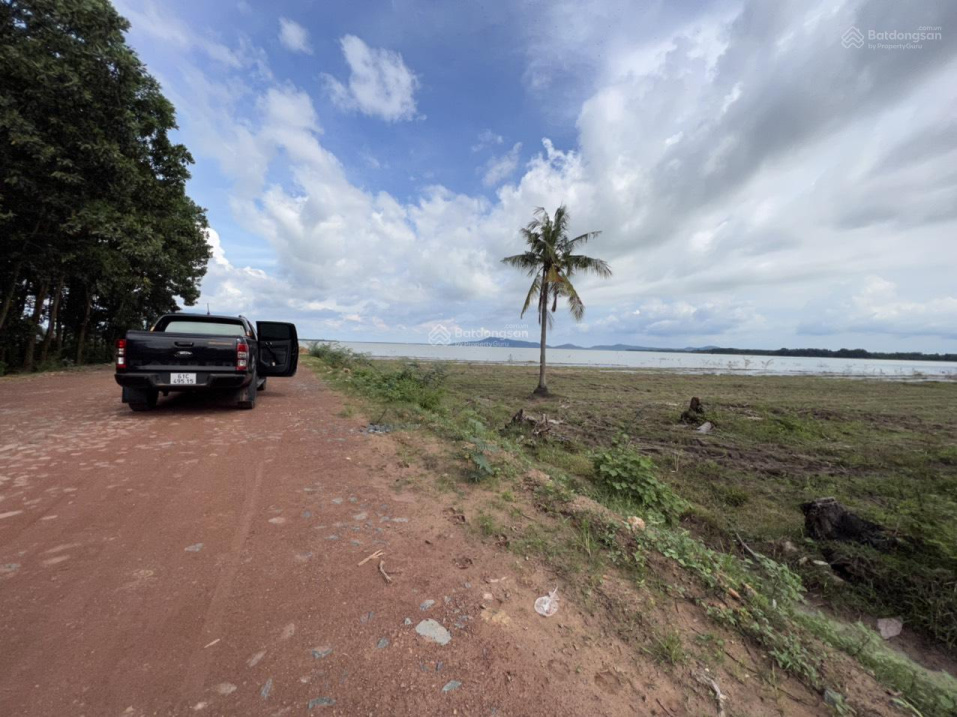 Bán gấp 1000 m2 đất mặt tiền DT795 Ấp tà dơ, Tân Thành, tân châu liên hệ 0915 896 868