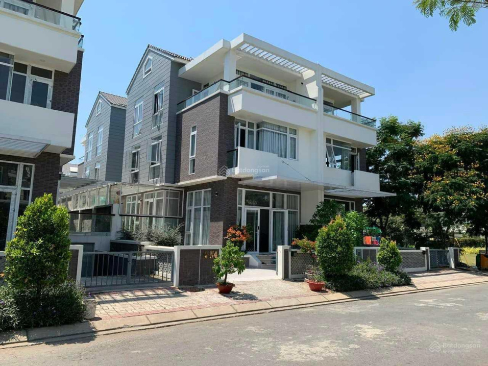 Bán gấp biệt thự KDC cao cấp Jamona Golden Silk Quận 7. 9x20, 7,5x18, 5,4x20m