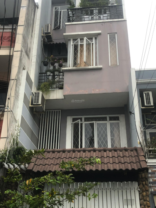 Bán gấp: Nhà Nguyễn Văn Trỗi 4mx18m HXH né, ở, làm CHDV giá 13tỷ