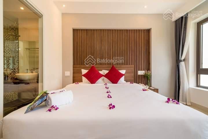 Bán khách sạn Hội An view biển vị trí đắc địa. LH 0932 560 868