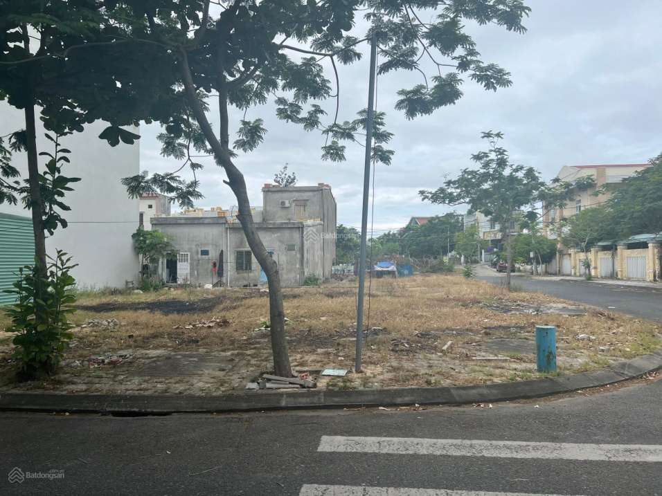 Bán lô góc 2 mặt tiền đường Hoàng Bình Chính và đường Bùi Bỉnh Uyên, Ngũ Hành Sơn, Đà Nẵng