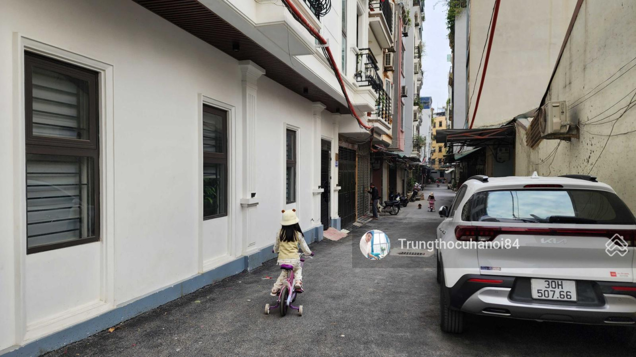 Bán mảnh đất khu phân lô Hoàng Văn Thái, trước nhà ô tô tránh, dân trí cao, cực hiếm nhà bán.