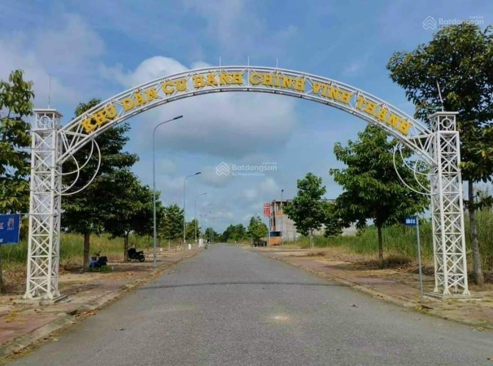 Bán nền nhà thổ cư có sổ hồng ở ngay trung tâm gần chợ Vĩnh Thạnh Lh 0907 273 366