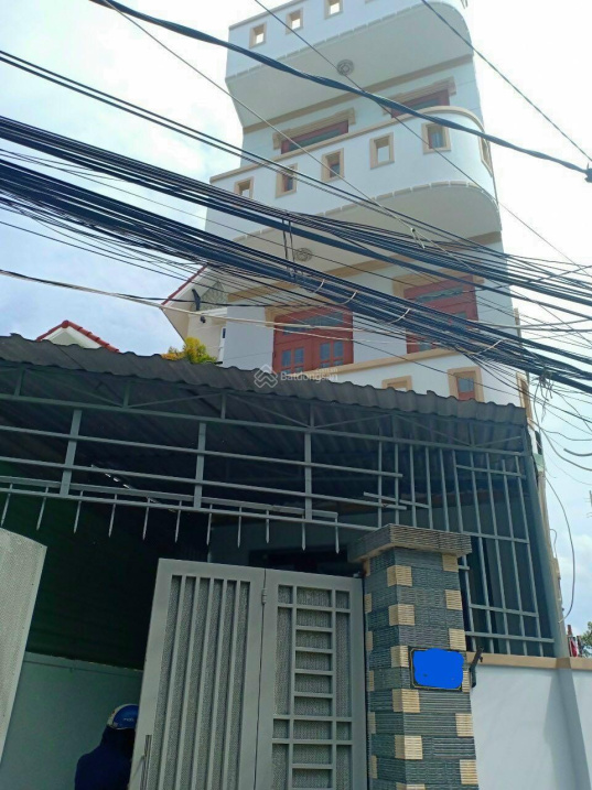 Bán nhà 1 trệt 2 lầu hẻm 324/ Bình Giã, P. NAN, TPVT