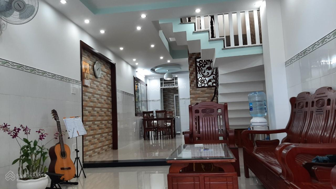 Bán nhà 1 trệt 3 lầu nhà hẻm 285 Bình Giã, Phường 8, 61m2 giá 5,4 tỷ