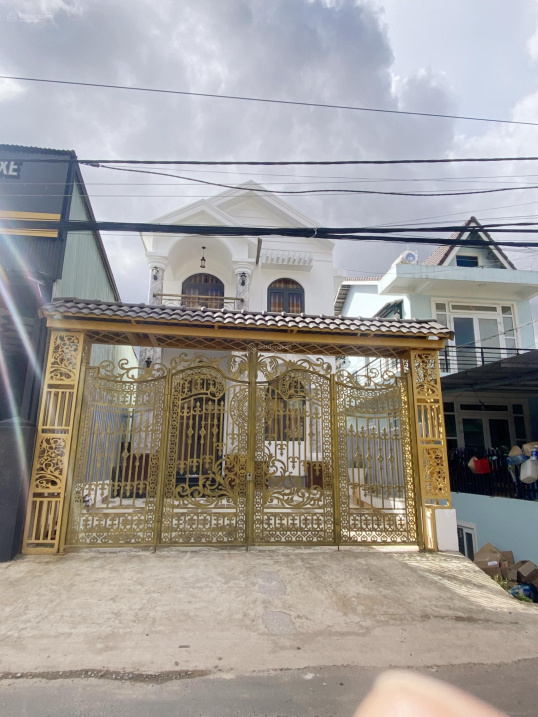 Bán nhà 2 mặt tiền Cao Thắng, Đà Lạt - 114m2 - chỉ 11 tỷ