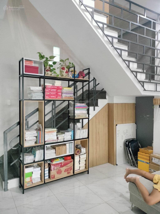 Bán nhà 2 tầng đường Hoá Mỹ gần trường ĐH Ngoại Ngữ