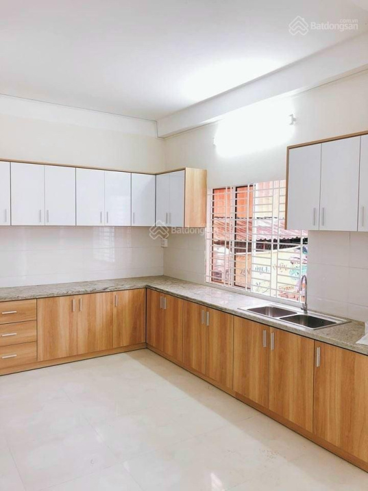 Bán nhà 2 tầng mặt tiền Trần Nam Phú gần Bờ Hồ Búng Sáng, vị trí cho thuê KD mọi ngành nghề