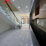  102m2 - 5