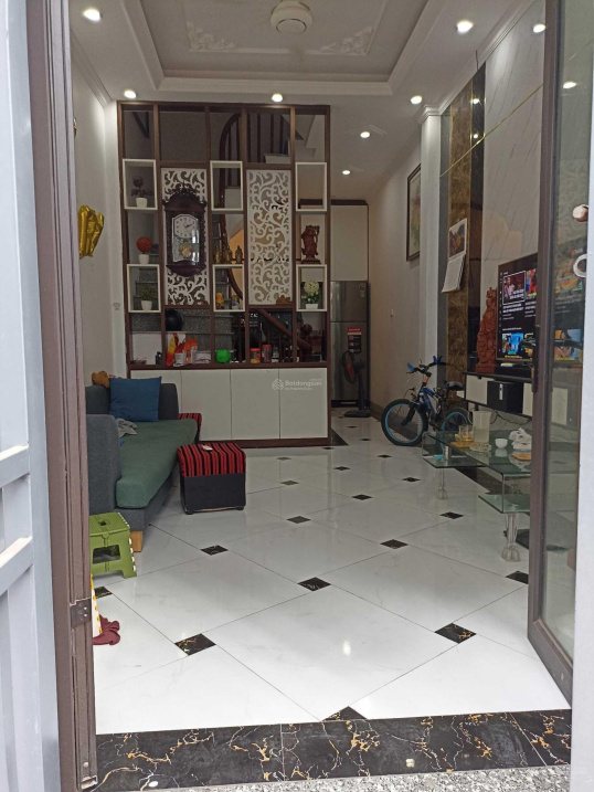 Bán nhà 4 tầng khu trung tâm Aeon ngõ thông Phố Trạm, Bát Khối, Cổ Linh - 2.85 tỷ