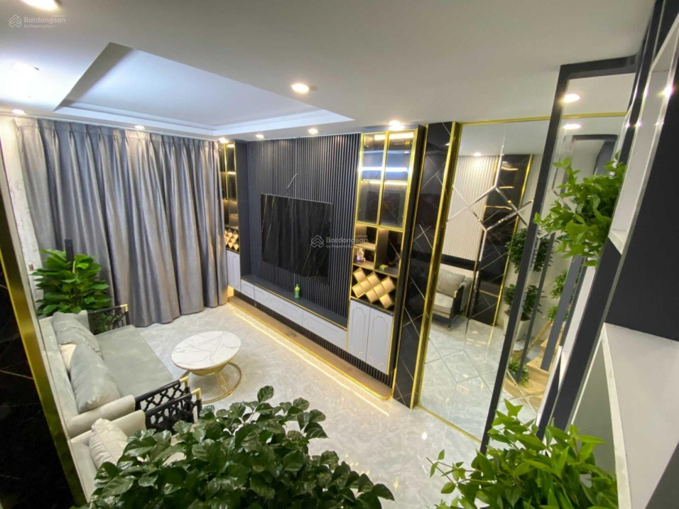 Bán nhà Hồng Mai: 41m x4T, nhà đẹp, ngõ rộng , 25m ra phố --4,6 tỷ