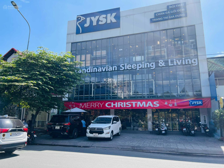 Bán nhà MT Song Hành, Phường An Phú, Quận 2, giá 105 tỷ LH 0939 378 888