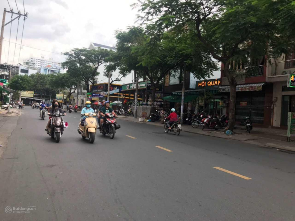 Bán nhà MT Tân Sơn Nhì, 4.4x17m, 1 lầu, đang cho thuê 28tr/th, 15 tỷ