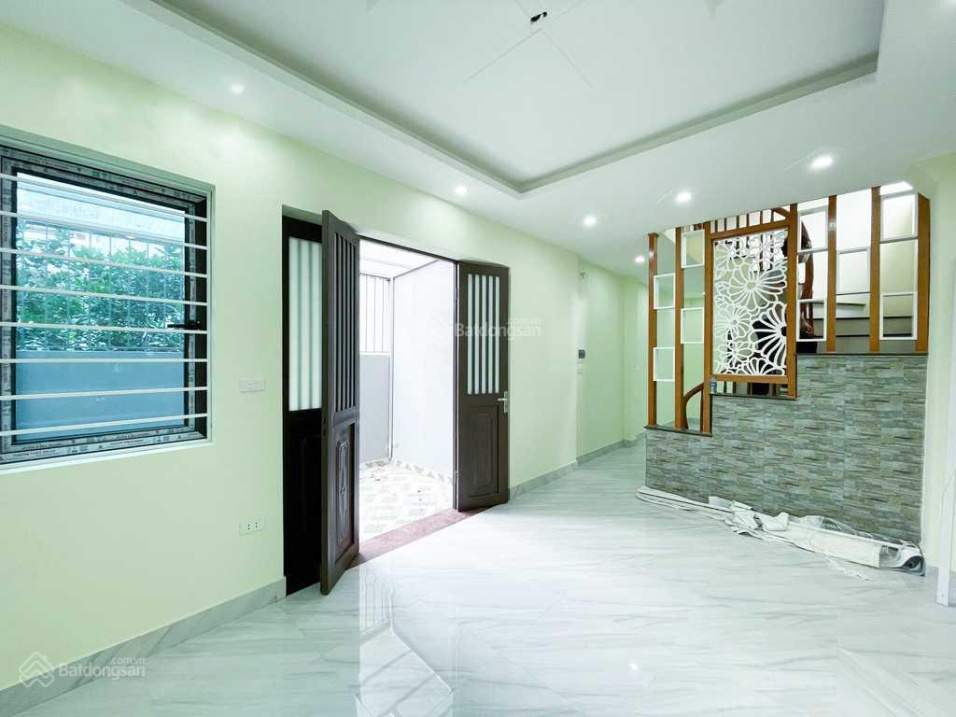 Bán nhà Tây Mỗ phố Cầu Cốc, ô tô đỗ cách 1 nhà, ngõ thông, hàng xóm Vinhomes, DT 42.8m2 x 4T, 5PN