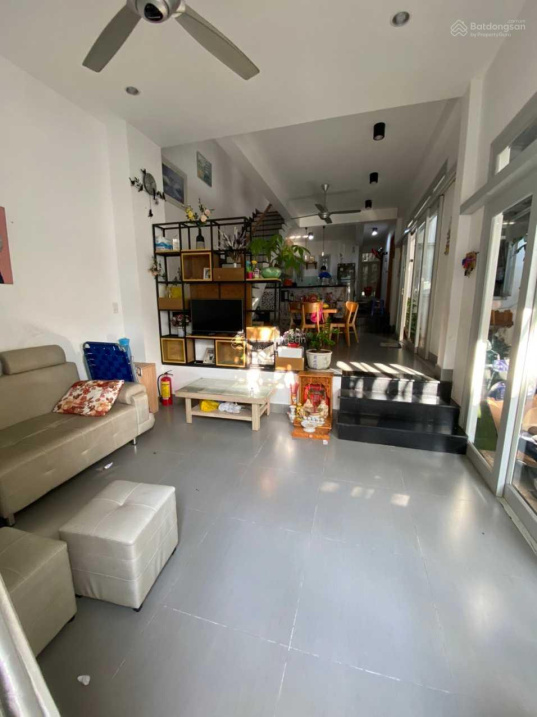 Bán nhà biệt thự mini thoáng mát, vị thế đắc địa, lưng tựa núi, mặt hướng biển, 135m2(7.5 x 18m)