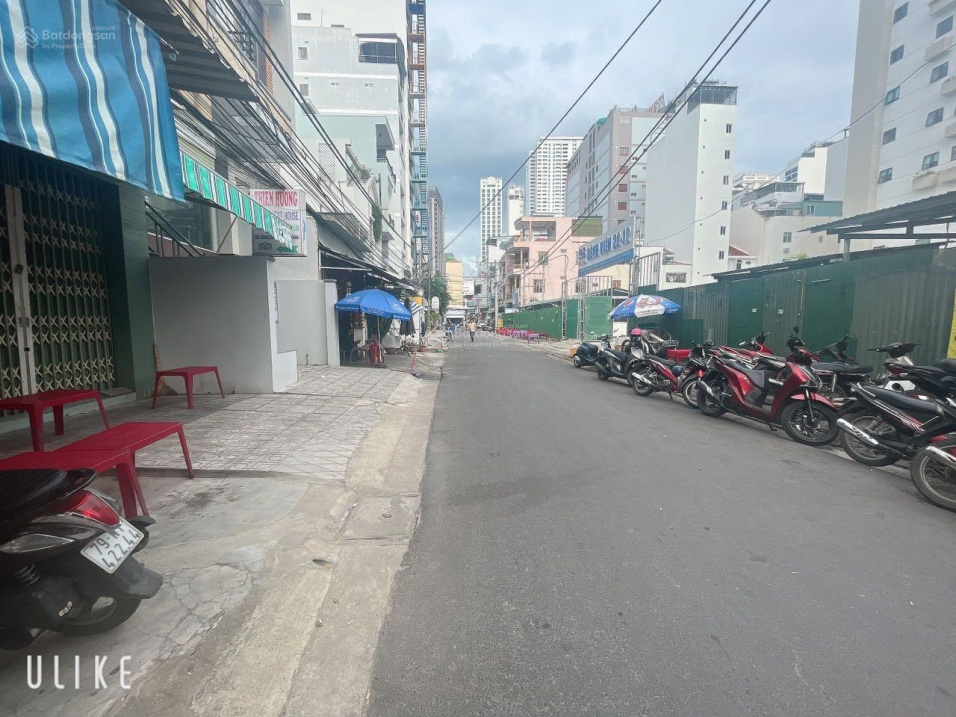 Bán nhà cấp 4 căn góc đường 10m gần BV 22/12 p. Tân Lập NT