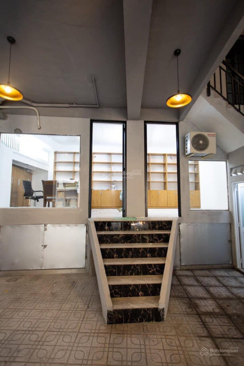 Bán nhà đường Lâm Văn Bền Quận 7, 3 tầng, DT 7x15m, 16 phòng, doanh thu 750tr/năm, giá chỉ 12 tỷ