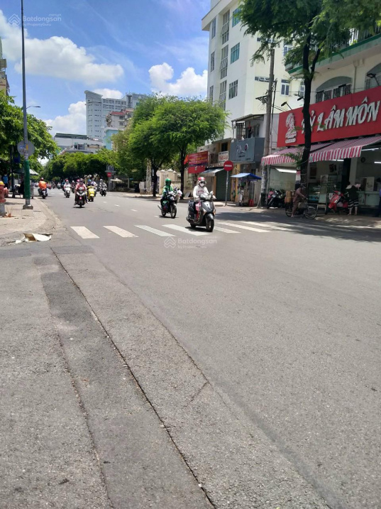 Bán nhà gấp MT Tô Hiến Thành, Q.10, 4X15m, 15.5 tỷ