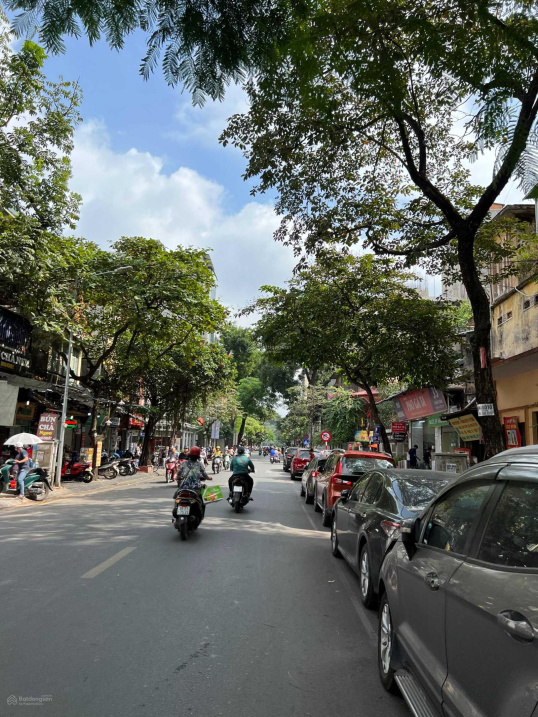 Bán nhà mặt phố Tô Hiến Thành 352m2, mặt tiền 12.5m, sổ vuông, 171 tỷ