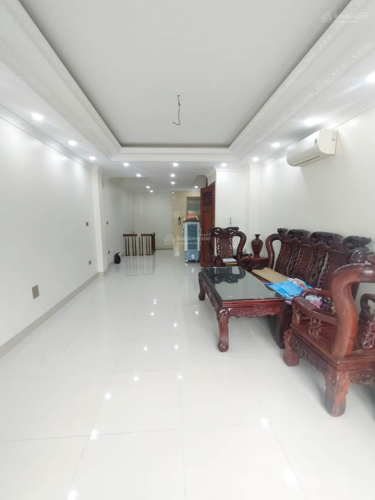 Bán nhà mặt phố Trần Đăng Ninh, Hà Đông, kinh doanh sầm uất, vị trí đẹp nhất phố