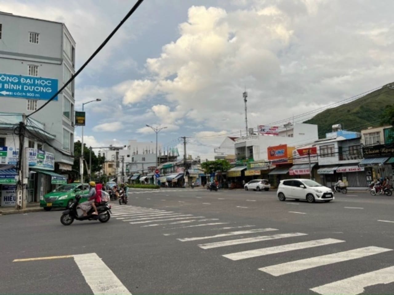 Ban-nha-mat-tien-Nguyen-Xien-Nha-Trang-1