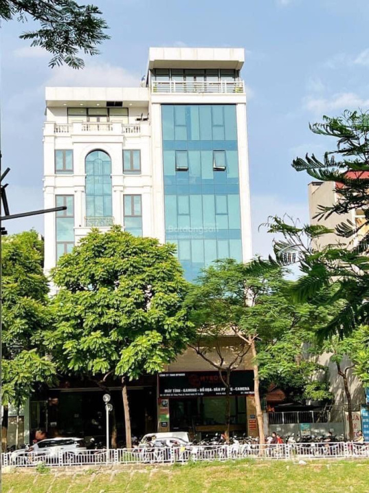 Bán nhà mp Bát Đàn, Hàng Bồ 90m2x4t giá 35,5 tỷ, 1 chủ