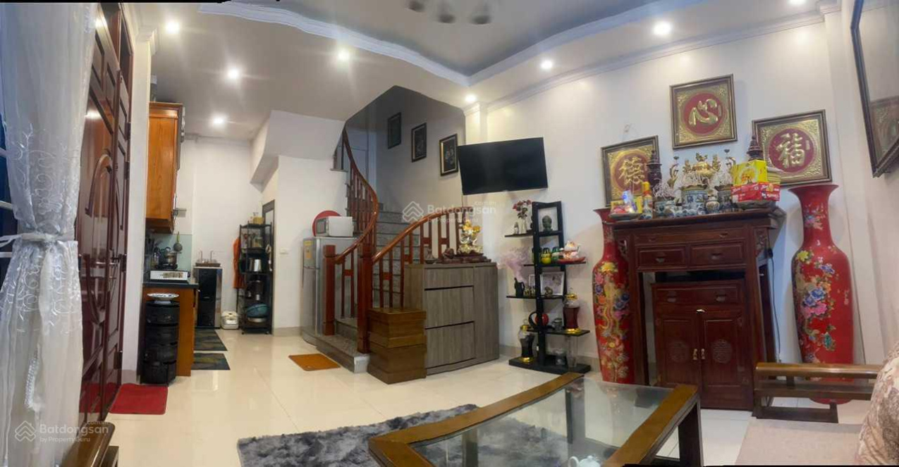 Bán nhà ngõ 201 Phúc Lợi 30m2 x 5 tầng, đầy đủ nội thất - 2.6 tỷ