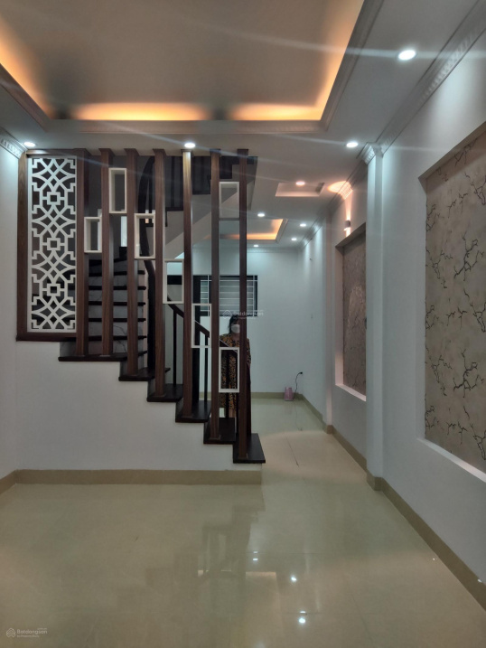 Bán nhà ngõ 444 phố Đội Cấn, Phan Kế Bính dt 40 m2 x 5 t mới tinh thoáng sau giá 5,5 tỷ