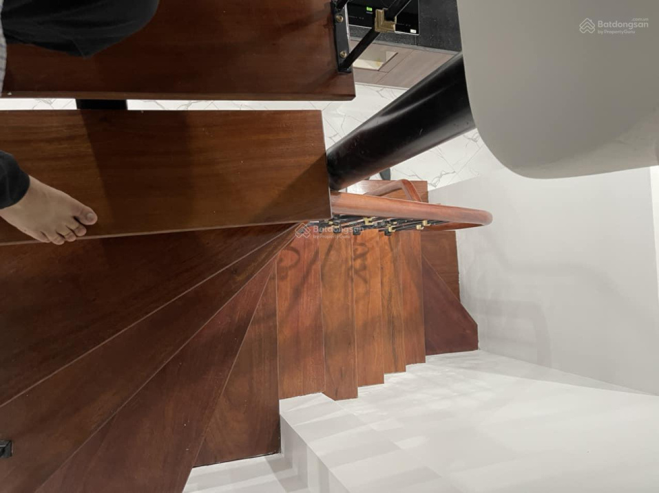 Bán nhà ngõ Trại Cá Trương Định Hai Bà Trưng, ngõ thông rộng giá 3,3 tỷ