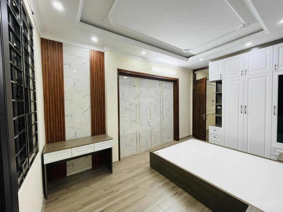 Bán nhà ngõ Văn Chương, Đống Đa, ô tô kinh doanh giá 3,8 tỷ