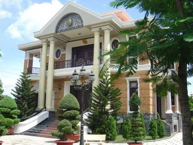 Bán nhanh biệt thự sân vườn 2 tầng khu đường Vành Đai Tây, Bình An, TP. Thủ Đức, DT 14x34.5m, 62 tỷ