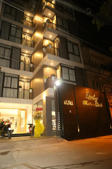 Bán tòa nhà 7 tầng 20 CHDV cao cấp 46/31 Nguyễn Cửu Vân, P17 Bình Thạnh. Giá 48 tỷ TL HĐT 144,697tr