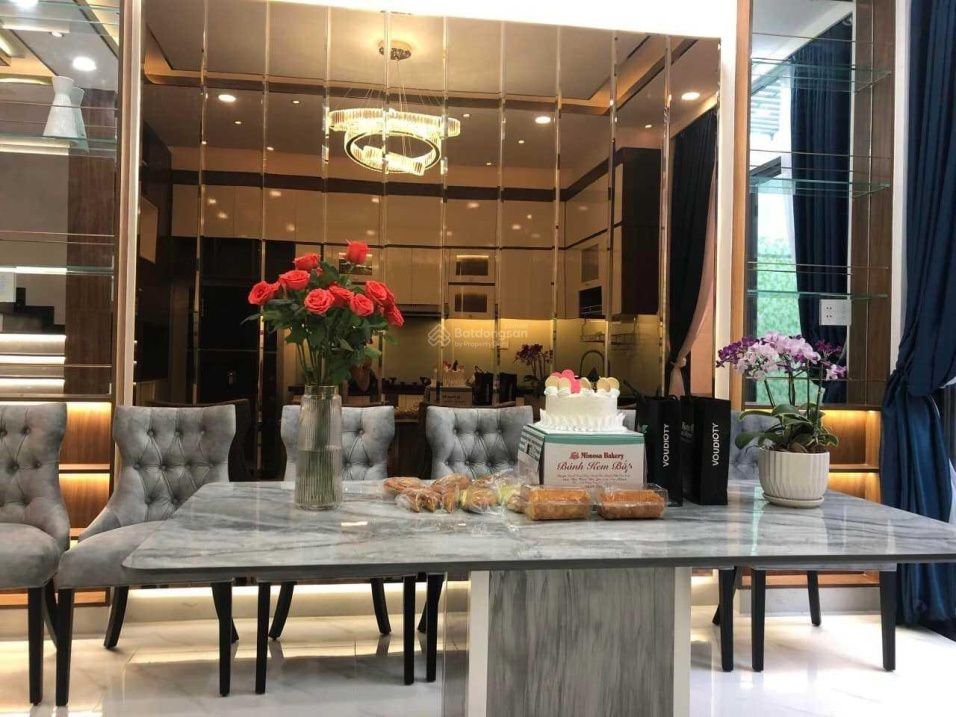 Biệt thự cao cấp view công viên - KDC Tân Quy Đông Quận 7