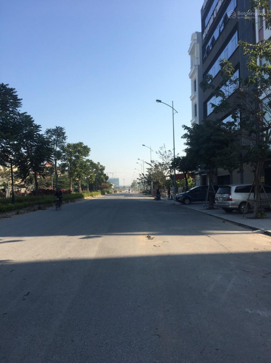 Cần bán 50m2 đất đấu giá LK19ab Dương Nội, mặt tiền 5m, không lỗi, sát đường Lê Quang Đạo