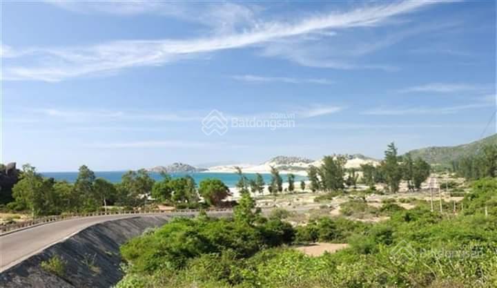 Cần bán các lô đất ven biển xã Cát Hải, huyện Phù Cát. Diện tích đa dạng, giá tốt nhất