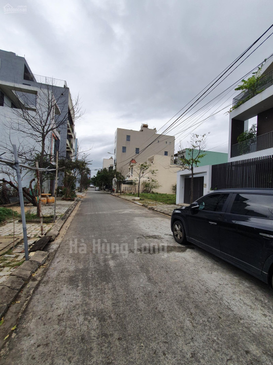 Cần bán gấp lô đất giá rất rẻ mặt tiền đường Sơn Thuỷ Đông 3 đối cách đường Trường Sa chỉ 200m đối