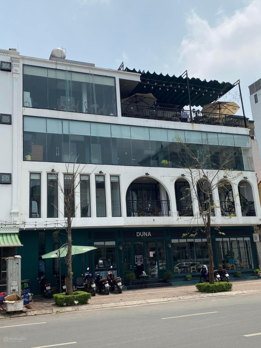 Cần bán gấp nhà mặt phố Trần Hưng Đạo, Hoàn Kiếm - 830m2 - 4 tầng - mặt tiền 20m 0974 660 824