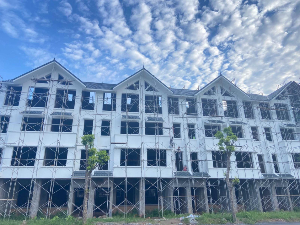 Cần bán shophouse đường 24m khu Đông Dương - giá 11, x tỷ - 95m2