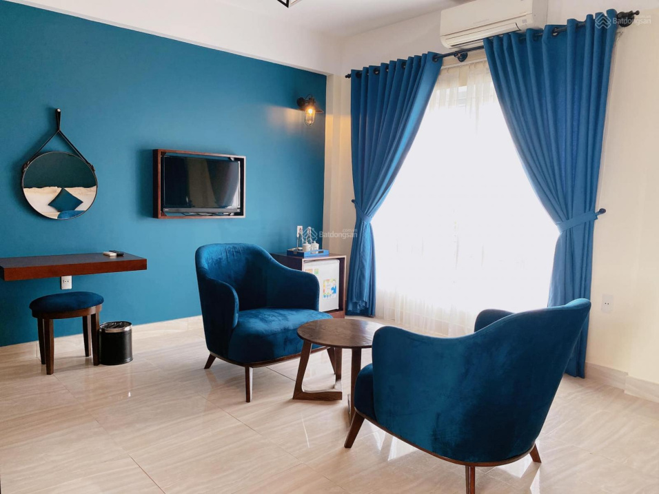 Cần bán villa Hội An 4 tầng hồ bơi view sông, view lúa Hội An