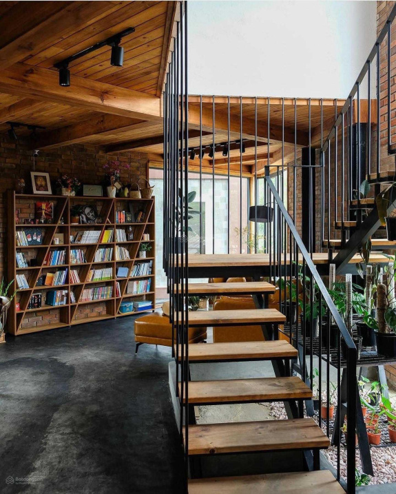 Cận tết bán nhanh villa thiết kế cực đẹp Hoàng Hoa Thám P10 Đà Lạt 227m2 chỉ 11.5 tỷ