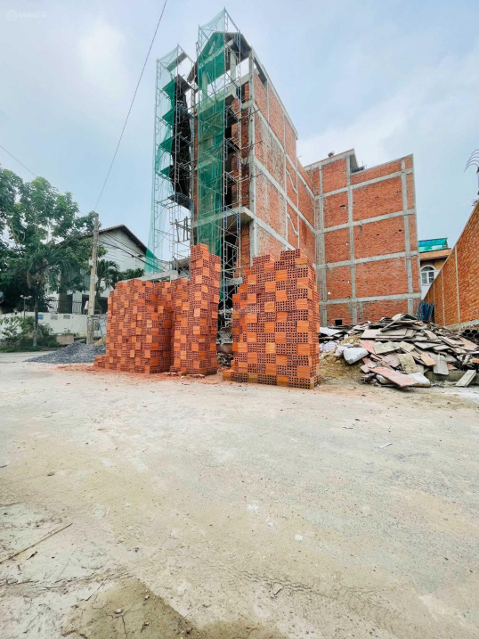 Chỉ 2 lô đất cực hiếm Ngay Đường 17, Hiệp Bình Chánh, Phía Bên Gigamall, Bên Sông Thoáng Mát