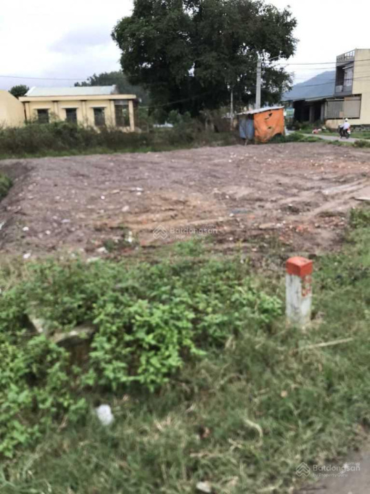 Chính chủ bán 2 lô đất liền kề lô góc giá rẻ ngay nhà văn hóa Quảng Tín